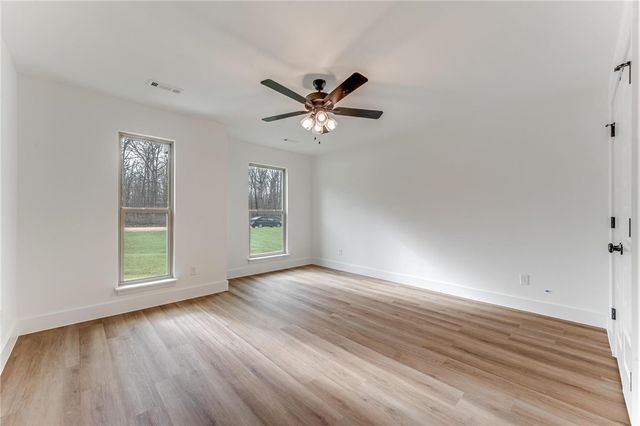 15324 S Bethel Heights Road, Gentry, AR 72734