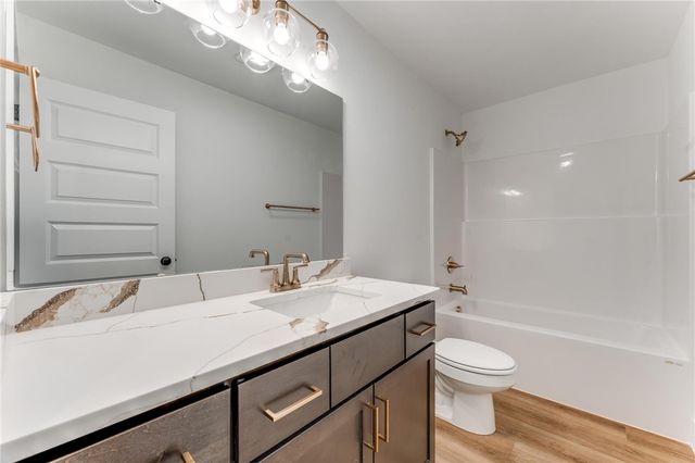 15324 S Bethel Heights Road, Gentry, AR 72734