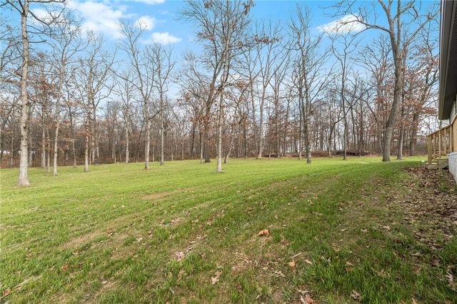 15324 S Bethel Heights Road, Gentry, AR 72734