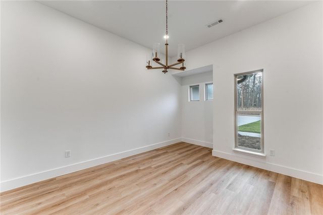 15324 S Bethel Heights Road, Gentry, AR 72734