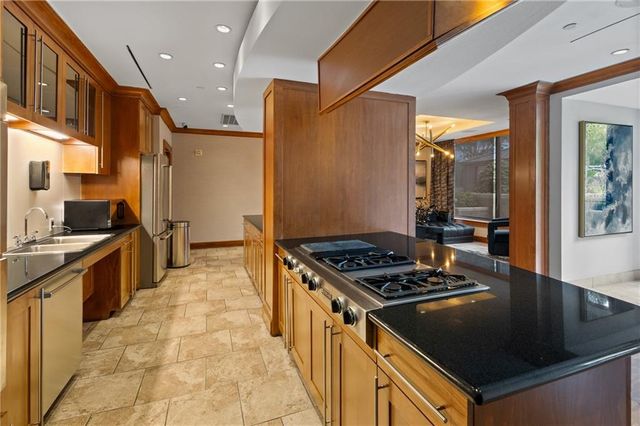 3445 Stratford Road NE 2104, Atlanta, GA 30326