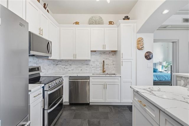 3445 Stratford Road NE 2104, Atlanta, GA 30326