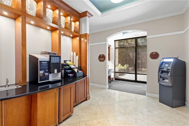 3445 Stratford Road NE 2104, Atlanta, GA 30326