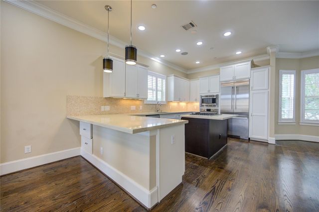 16011 Morgan Street, Sugar Land, TX 77478