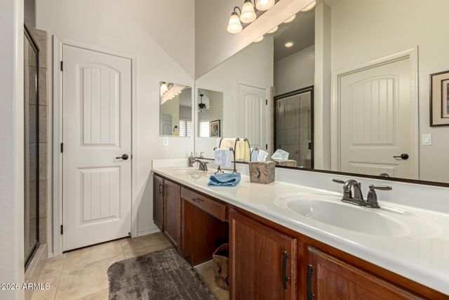 6202 E MCKELLIPS Road 277, Mesa, AZ 85215