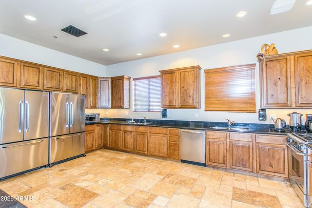 6202 E MCKELLIPS Road 277, Mesa, AZ 85215