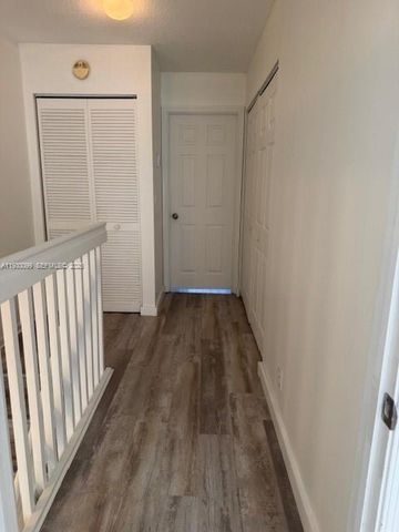 5142 Palmbrooke Cir 5142, West Palm Beach, FL 33417