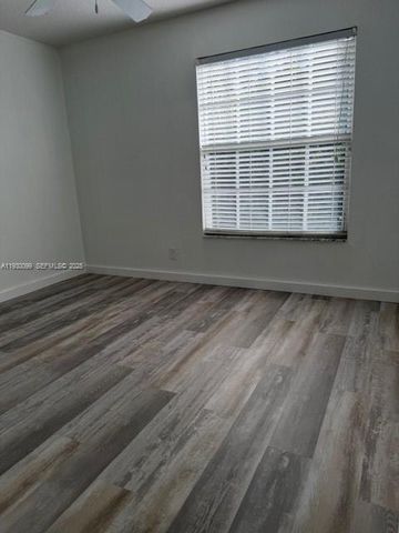 5142 Palmbrooke Cir 5142, West Palm Beach, FL 33417