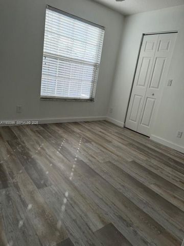 5142 Palmbrooke Cir 5142, West Palm Beach, FL 33417