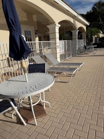 5142 Palmbrooke Cir 5142, West Palm Beach, FL 33417