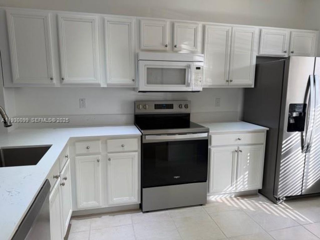 5142 Palmbrooke Cir 5142, West Palm Beach, FL 33417