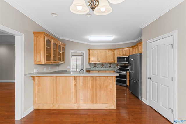 602 Morning Glory Drive SW, Hartselle, AL 35640