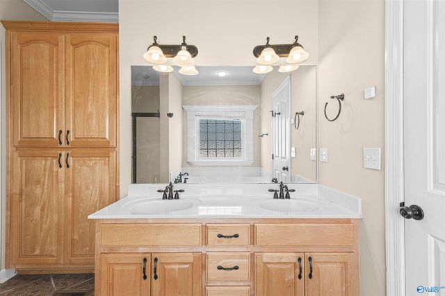 602 Morning Glory Drive SW, Hartselle, AL 35640