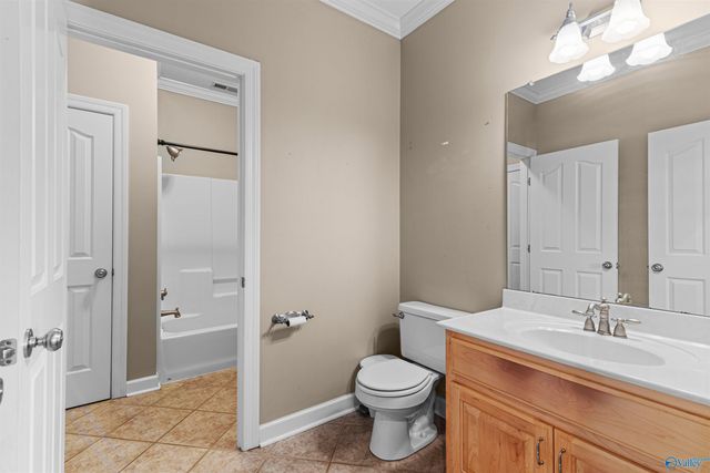 602 Morning Glory Drive SW, Hartselle, AL 35640