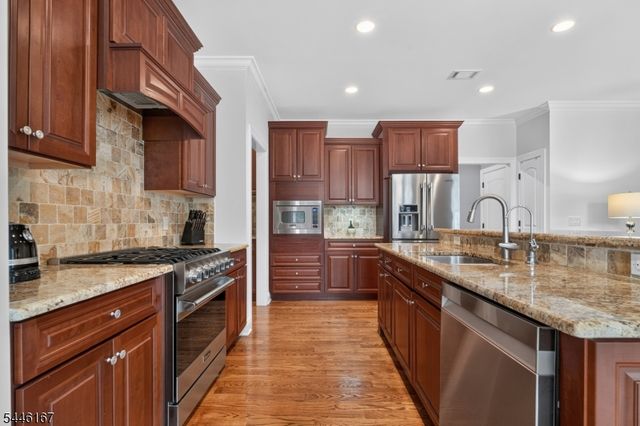 42 Evergreen Ave, Springfield Twp., NJ 07081