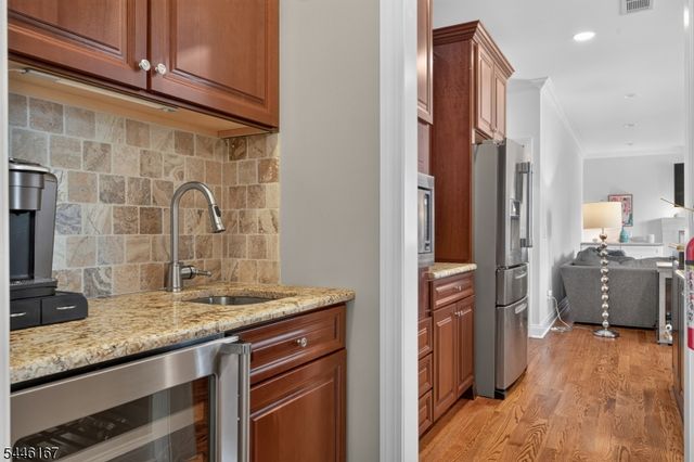 42 Evergreen Ave, Springfield Twp., NJ 07081