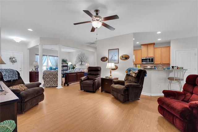 205 Creekside Way, Easley, SC 29642