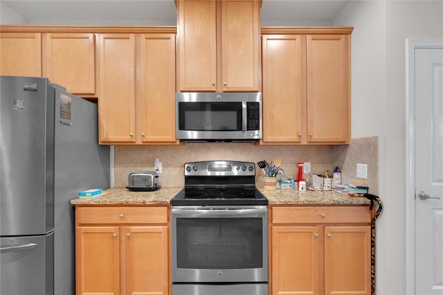 205 Creekside Way, Easley, SC 29642