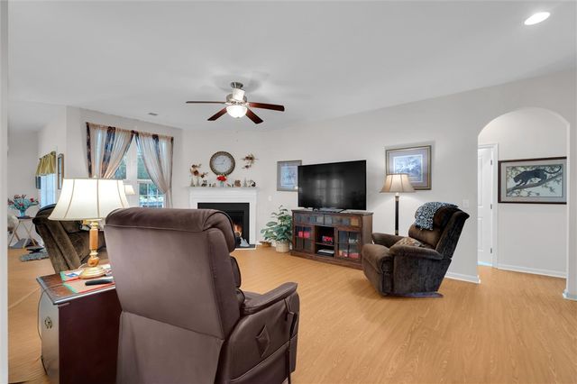 205 Creekside Way, Easley, SC 29642