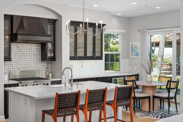 6442 Mesa Norte Drive, San Diego, CA 92130