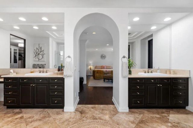 6442 Mesa Norte Drive, San Diego, CA 92130