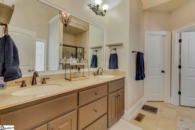 106 Kettle Oak Way, Simpsonville, SC 29680
