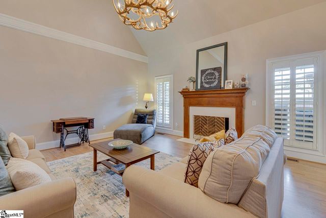 106 Kettle Oak Way, Simpsonville, SC 29680
