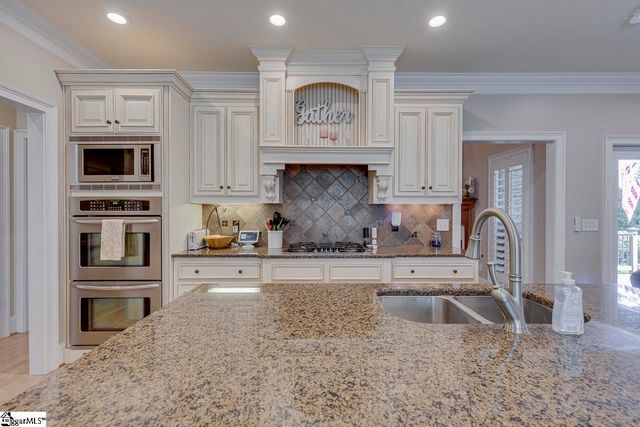 106 Kettle Oak Way, Simpsonville, SC 29680
