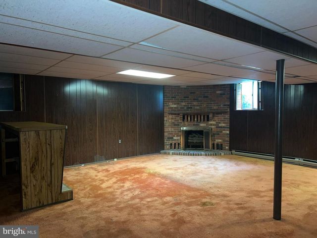 8 MONROE FIELD CT, Baltimore, MD 21228