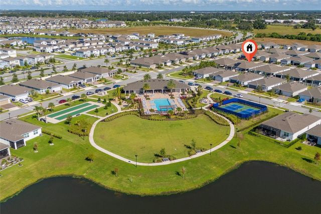 2706 SUMMER RETREAT LANE, Kissimmee, FL 34744