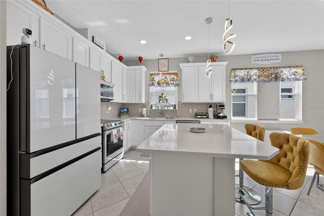2706 SUMMER RETREAT LANE, Kissimmee, FL 34744