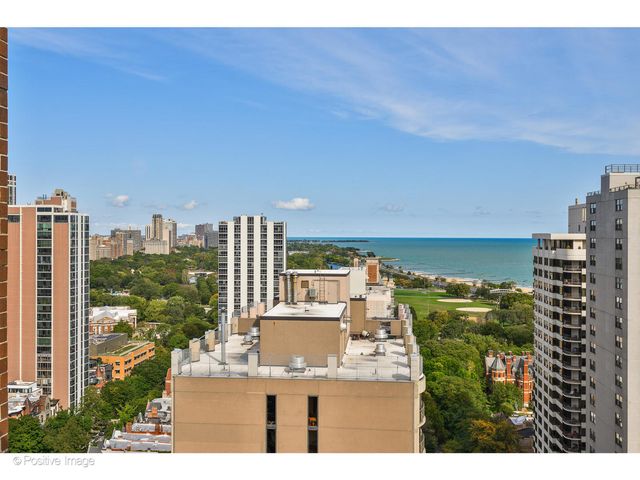 1410 N State Parkway 27A, Chicago, IL 60610