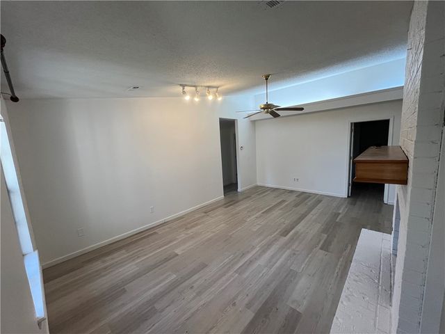 219 Winesap Lane, Bentonville, AR 72712