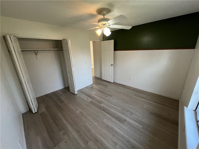 219 Winesap Lane, Bentonville, AR 72712