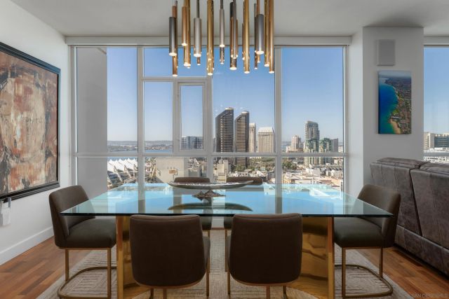 325 7th Avenue 2204, San Diego, CA 92101