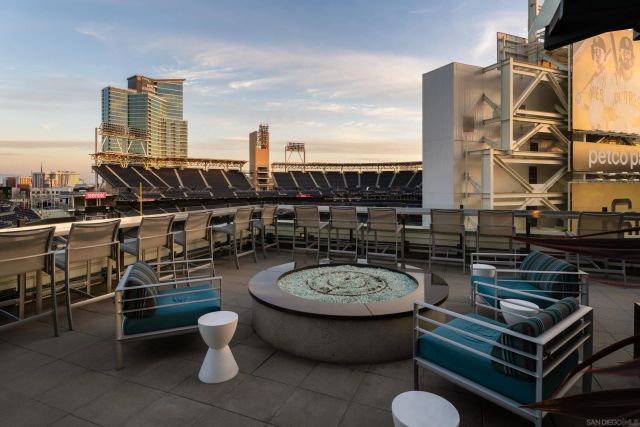 325 7th Avenue 2204, San Diego, CA 92101