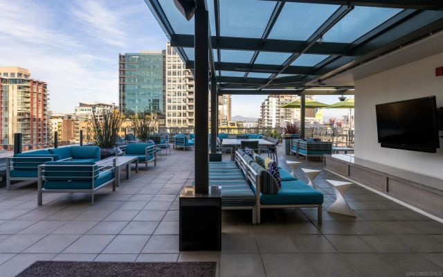 325 7th Avenue 2204, San Diego, CA 92101