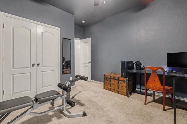 3847 Prairie Falcon Point, Edmond, OK 73034