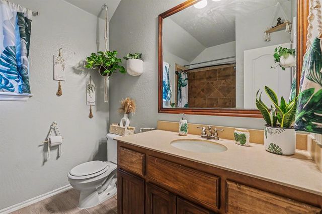 3847 Prairie Falcon Point, Edmond, OK 73034