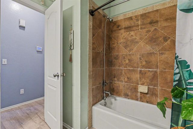 3847 Prairie Falcon Point, Edmond, OK 73034