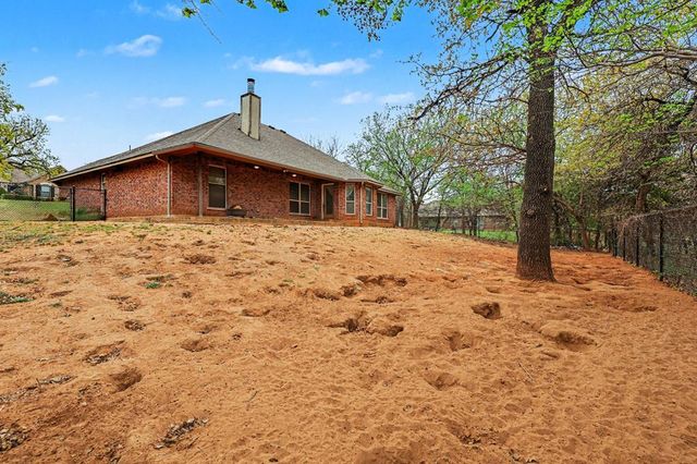 3847 Prairie Falcon Point, Edmond, OK 73034