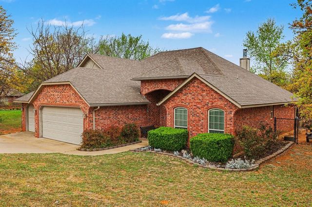 3847 Prairie Falcon Point, Edmond, OK 73034