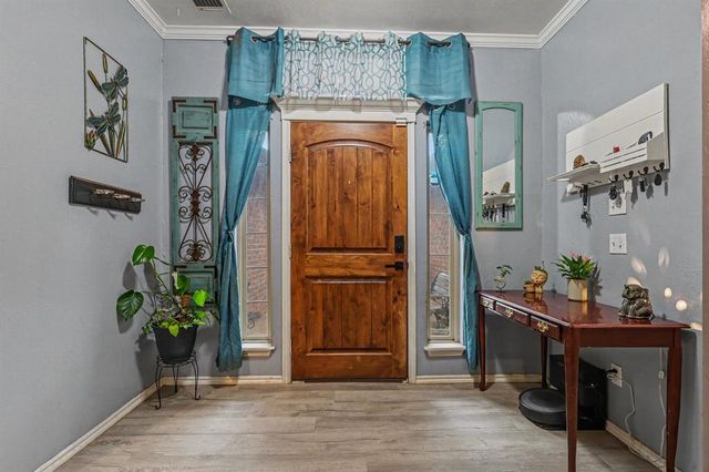 3847 Prairie Falcon Point, Edmond, OK 73034