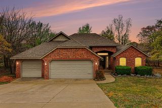 3847 Prairie Falcon Point, Edmond, OK 73034