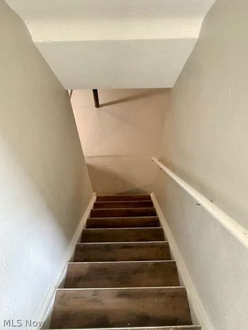 15811 Maplewood Avenue, Maple Heights, OH 44137