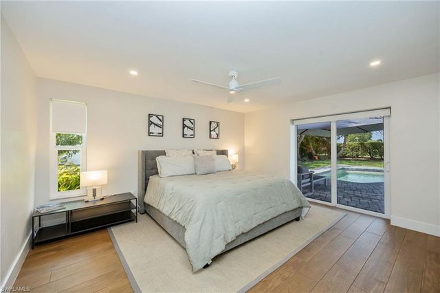 409 Cypress WAY E, Naples, FL 34110