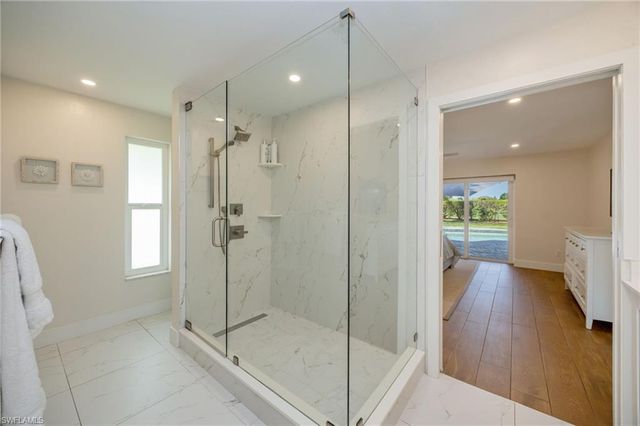 409 Cypress WAY E, Naples, FL 34110