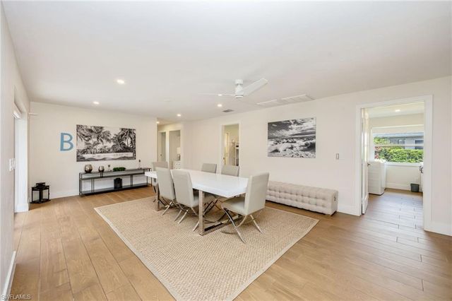 409 Cypress WAY E, Naples, FL 34110