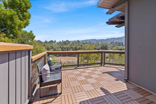 15 Naranja Way, Portola Valley, CA 94028