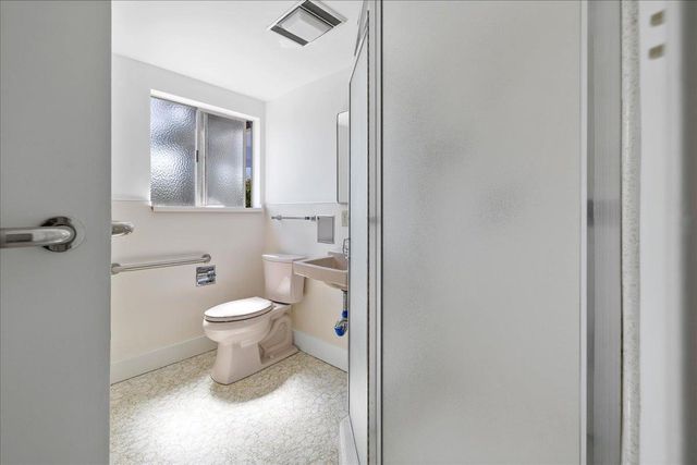 15 Naranja Way, Portola Valley, CA 94028